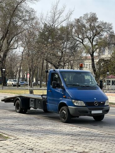 домик на колесо: Эвакуатор, Mercedes-Benz, 2003 г., Ломаная