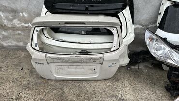 Бамперы: Крышка багажника Chevrolet 2018 г., Б/у, Оригинал