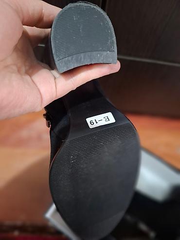 foot patch: Продаю обувь замшевую зима,кожа натуральная, одевала на свадьбу 1 — 6