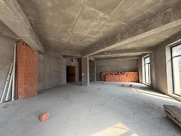 qebelede kiraye: İcarəyə verilir obyekt 600 m², Ağ şəhər q. 10 000 AZN/ay 600 m² Sahə — 4