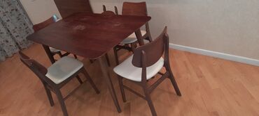 Masa və oturacaq dəstləri: Mətbəx üçün, İşlənmiş, Açılmayan, Dördbucaq masa, 6 stul — 8