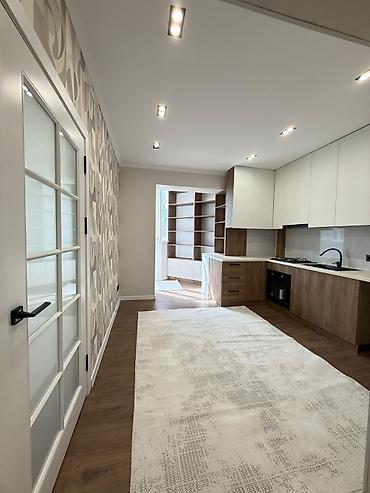 127: 2 комнаты, 64 м², 7 мкр Элитка, 4 этаж, Евроремонт — 10