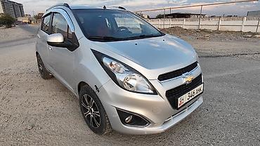 sprinter 4 4: Chevrolet Spark: 2014 г., 1 л, Автомат, Бензин, Лифтбек — 10