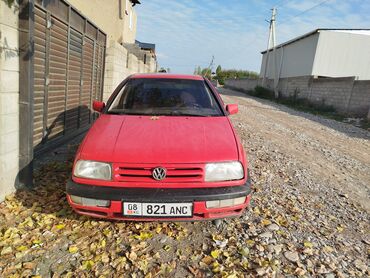 Volkswagen: Volkswagen Vento: 1994 г., 2 л, Механика, Бензин, Седан