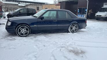 Mercedes-Benz: Mercedes-Benz W124: 1994 г., 3.2 л, Автомат, Бензин, Седан