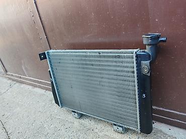 Auto delovi: Hladnjak aluminijumski Lada 2107 Riva, Lada 2104 Karavan broj 3 — 5