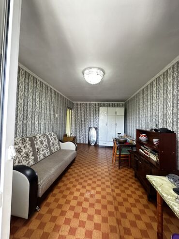квартиры караколе: 1 комната, 33 м², 104 серия, 4 этаж, Старый ремонт