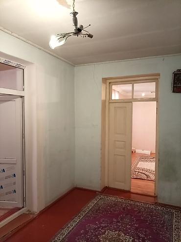 Həyət evləri və villaların satışı: Satılır: Həyətli ev - Plan: biri geniş olmaqla 3 otaq, dəhliz, ayrıca — 2