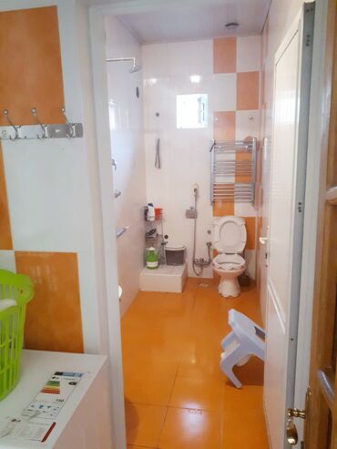 Həyət evləri və villaların satışı: 4 otaqlı, 140 kv. m, Orta təmir -da lalafo.az — 10 Həyət evləri və villaların satışı: 4 otaqlı, 140 kv. m, Orta təmir — 10