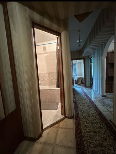 снять квартиру почасовая оплата: 3 бөлмө, 58 кв. м, Жеке план, 1 кабат, Косметикалык ремонт