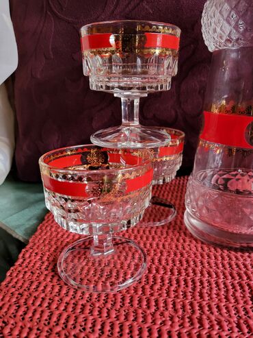 Čaše: Servis nov italijanski za zestoko pice iz 60,70ih. Servis — 7