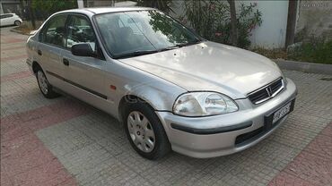 Honda Civic: 1.4 l | 2000 year Limousine