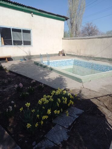 Продажа домов: Дом, 100 м², 4 комнаты, Собственник, Старый ремонт — 8