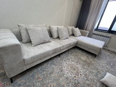 угловой диван со столом ош: Угловой диван, C подушками, Triple-seater