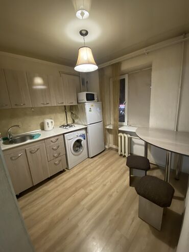 Продажа квартир: 1 комната, 32 м², Индивидуалка, 2 этаж, Косметический ремонт
