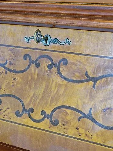 100cm: Stilski sekreter / pisaci sto Sekreter u dobrom stanju Sirina 82 cm — 6