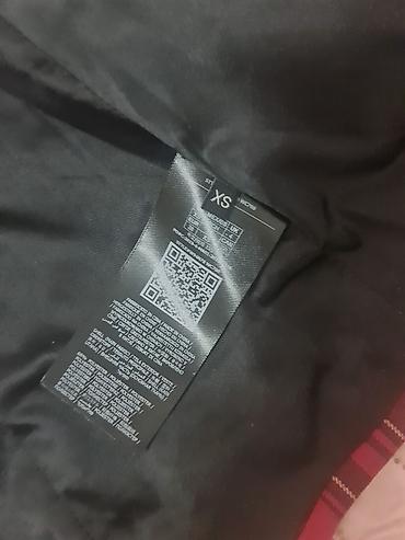 converse patike akcija: GUESS ženski blejzer – karirani dezen - Brend: GUESS (etikete i — 6