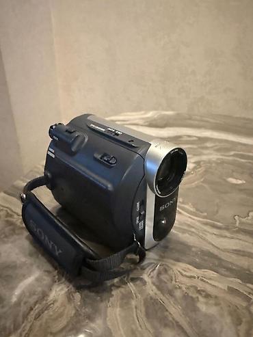 sony 2000 video camera: Sony Handycam videokamera - Linza: Carl Zeiss Vario-Tessar - Optik — 2