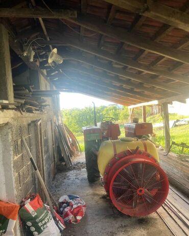 Kuće na prodaju: 160 kv. m, 3 sobe — 8