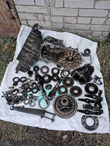 Коробки передач: Коробка передач Механика Volkswagen 1992 г., Б/у, Оригинал, Германия — 3