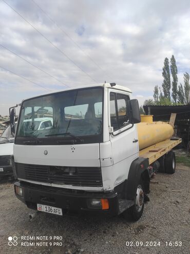 водовоз: Грузовик, Mercedes-Benz, Стандарт, 7 т, Б/у