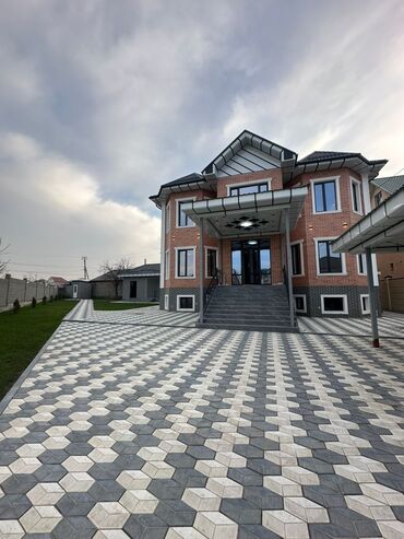 двухэтажные виллы: House, 350 кв. м, 6 bedroom, Real estate agency, European property renovation