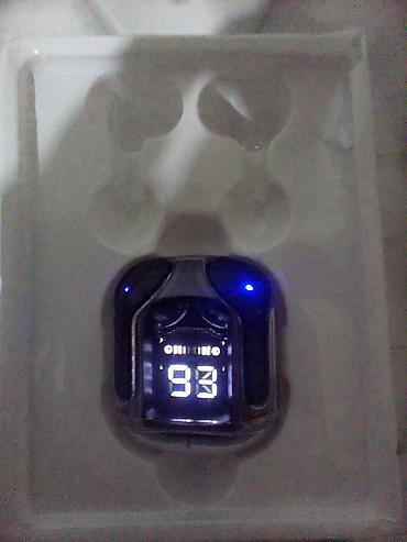 bluetooth qulaqliq: Bluetooth simsiz qulaqcıqlar – şəffaf qapaqlı şarj qutusu ilə — 3