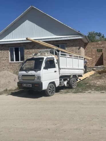 грузовой пикап: Легкий грузовик, Стандарт