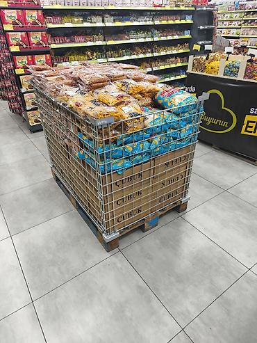 cipsi sekilleri: Teşir. Duzlu qəlyanaltılar və çərəzlər (market stendi) Təsvir: - — 1