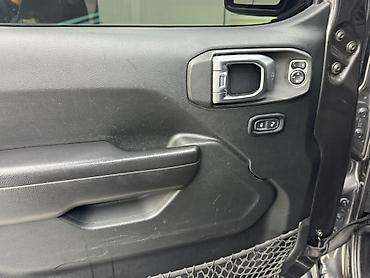 lada 4x4: Jeep Gladiator: 2020 г., 3.6 л, Автомат, Бензин, Пикап — 9