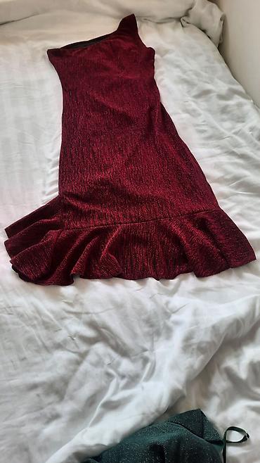 pantalone helanke: Elegantna bordo haljina na jedno rame - Fason: uska silueta do — 7