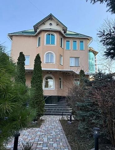 Долгосрочная аренда домов: 500 м², 8 комнат, Бассейн — 2
