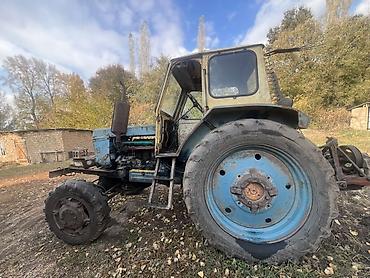 212 mercedes: Трактор колесный МТЗ (серия «Беларус»), с кабиной и навесным — 2