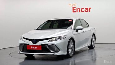 альфард на заказ: Toyota Camry: 2020 г., 2.5 л, Вариатор, Гибрид, Седан