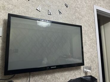 телевизор lcd: Б/у Телевизор Samsung LCD 43" HD (1366x768), Самовывоз