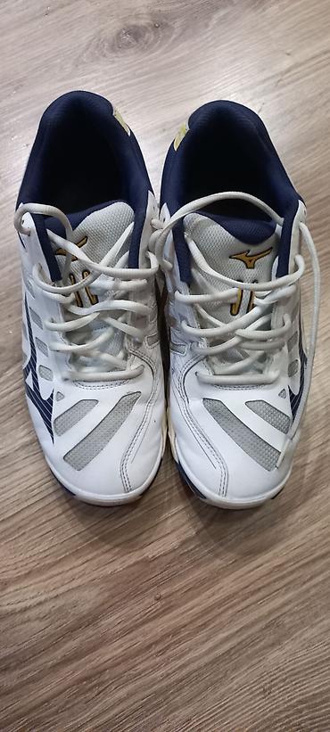 osiris patike: Mizuno Wave sportske patike za dvoranske sportove - Model: Mizuno — 3