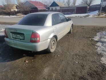 Mazda: Mazda Familia: 2001 г., 1.6 л, Автомат, Бензин, Седан