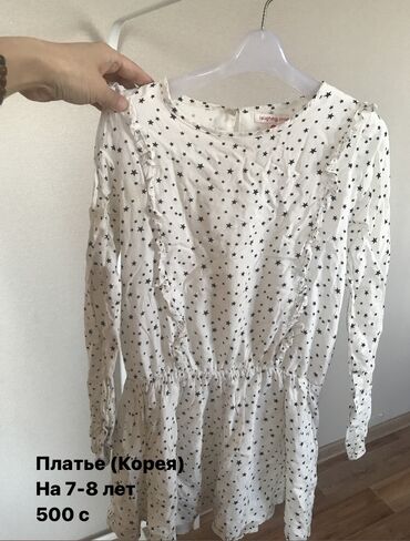 Другая женская одежда: Продаю вещи почти новые и в хор состоянии, самовывоз, район Баялинова/