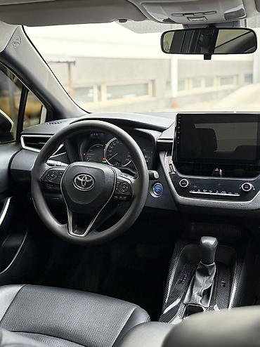 Продажа авто: Toyota Corolla: 2019 г., 1.8 л, Вариатор, Гибрид, Седан — 8