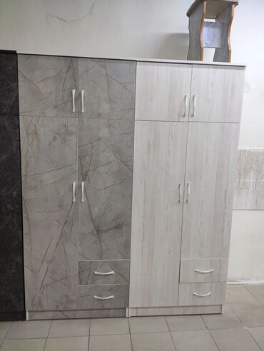 Шкафы для одежды: Шкафы новые Шифонер новый из российкого ламината Ширина 80см Высота 2м — 3