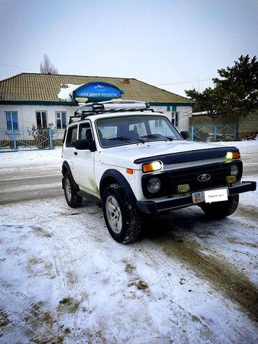 ВАЗ (ЛАДА): ВАЗ (ЛАДА) 4x4 Нива: 1993 г., 1.7 л, Механика, Бензин, Внедорожник