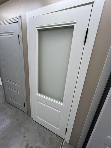 Doors with glass: Межкомнатные двери со стеклом