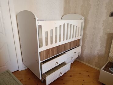 Бытовая химия: Uşaq beşiyi – kombinə edilmiş model - Rəng: ağ və ağac teksturası