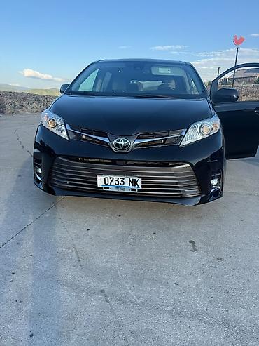 voxy noah: Toyota Sienna: 2020 г., 3.5 л, Автомат, Бензин, Минивэн — 1