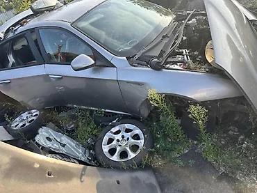auto max obrenovac: ALFA 159 VRATA KRILO HAUBA BRANIK STOP I SVE OSTALO | Alfa 159 vrata — 1