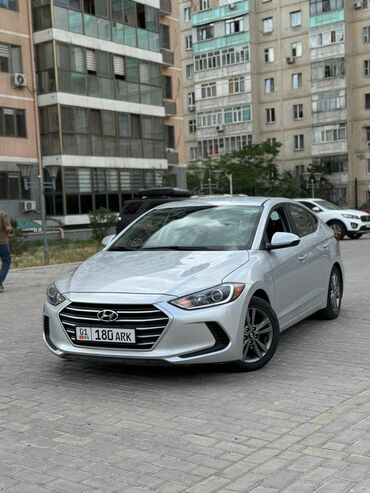 люк на камри: Hyundai Elantra: 2017 г., 2 л, Автоматтык, Бензин, Седан