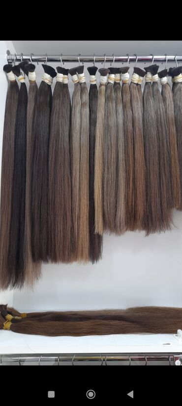 Təbii saçlar, pariklər: Qaynaq saçlar, Təbii — 7