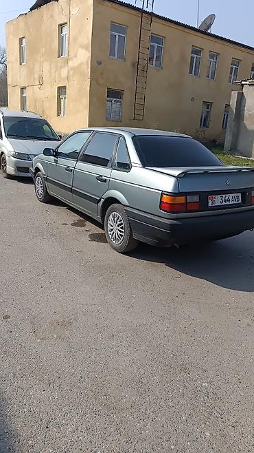 автономка 24в: Volkswagen Passat: 1989 г., 1.8 л, Механика, Газ, Седан — 3