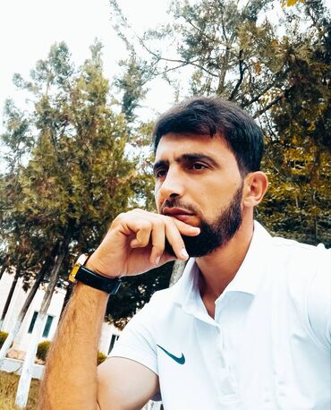 Satış: Fəhlə işi axtarıram.Daimi olsa yaxşı olar.34 yaşim var