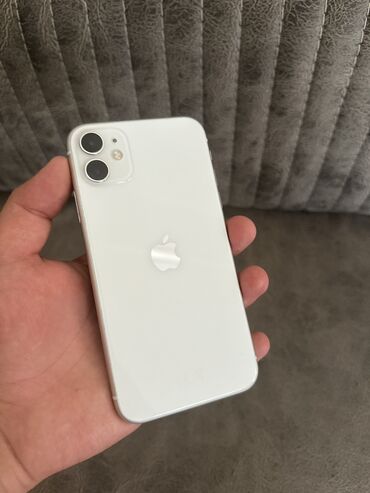 iphone 11 ekranı: IPhone 11, 128 GB, Ağ, Zəmanət, Simsiz şarj, Face ID